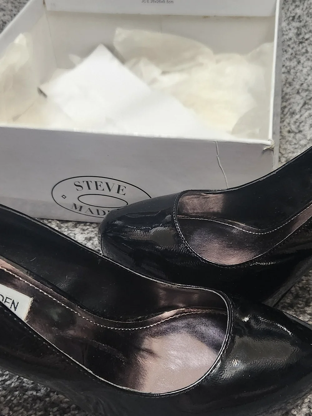Steve Madden Women's Black Patent Leather Pumps